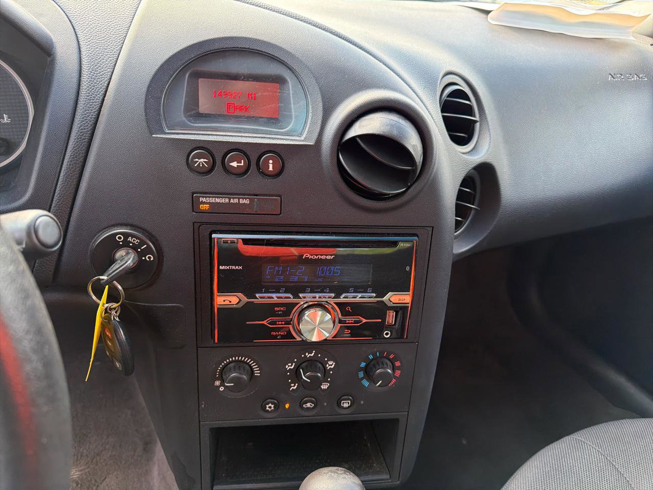 Used 2008 Pontiac Grand Prix FWD image 26