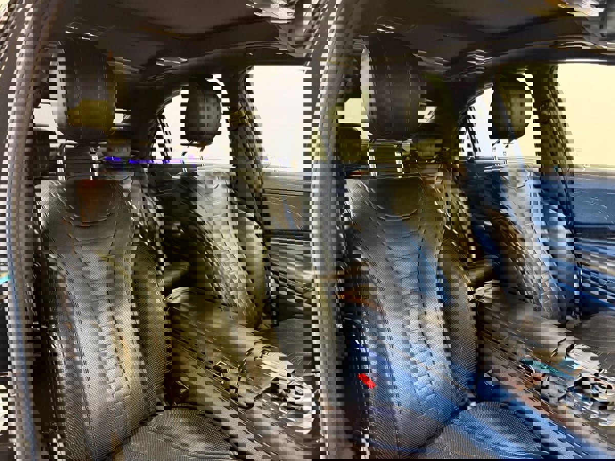 Used 2015 Mercedes-Benz S 550 4MATIC Sedan image 28