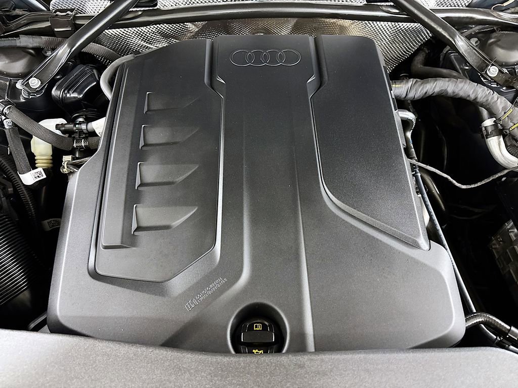 Used 2025 Audi Q5 Premium Plus w/ Premium Plus AWD/4WD image 22