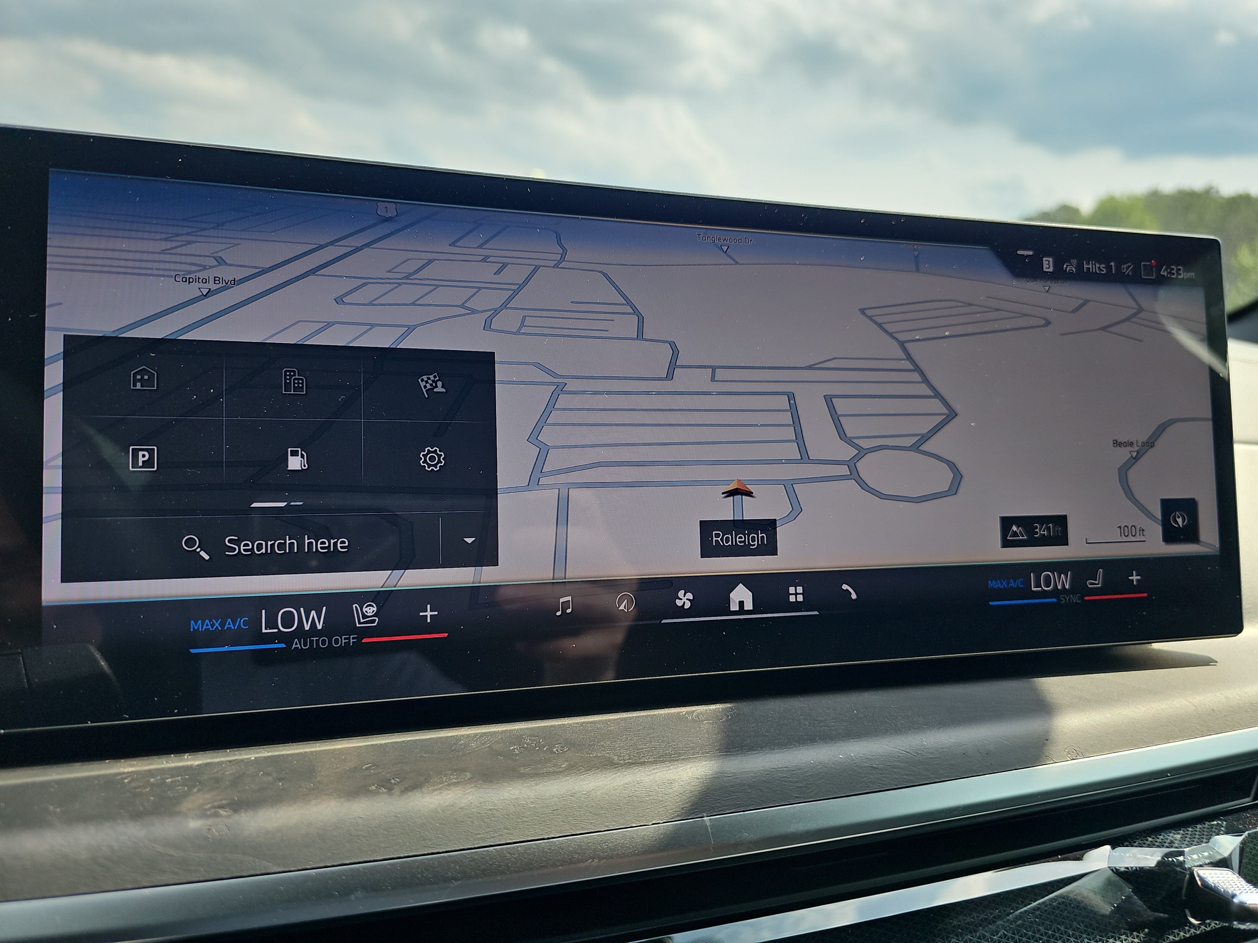 New 2026 BMW X5 xDrive50e AWD/4WD image 25