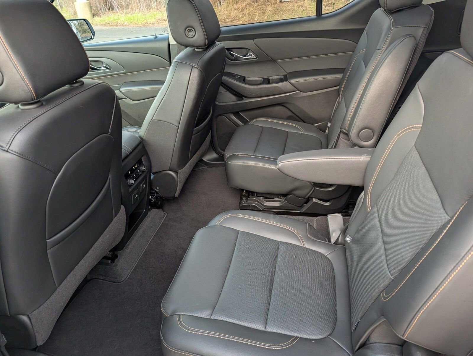 Used 2020 Chevrolet Traverse Premier w/ Redline Edition image 25