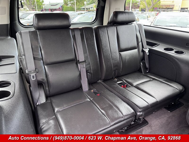 Used 2014 GMC Yukon XL Denali AWD/4WD image 10
