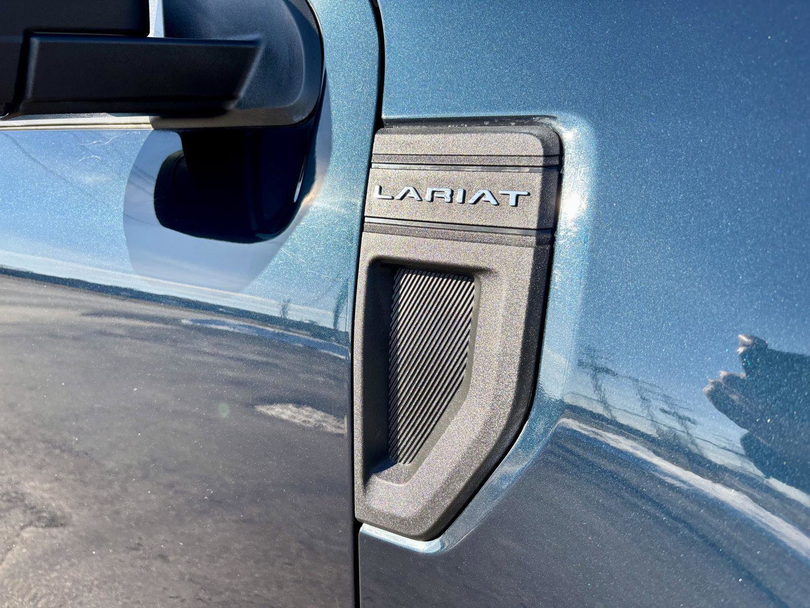 Used 2022 Ford Maverick Lariat w/ Equipment Group 500A Standard image 29