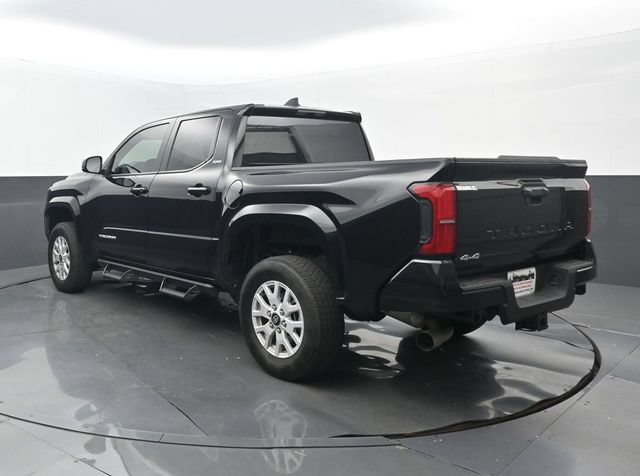 Used 2024 Toyota Tacoma SR5 AWD/4WD image 3
