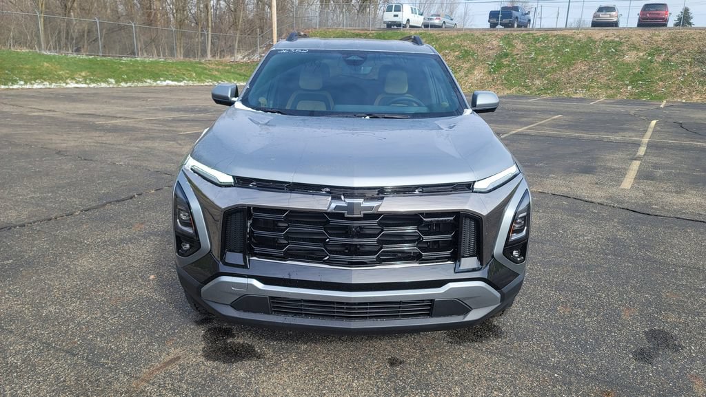 New 2026 Chevrolet Equinox ACTIV w/ Convenience Package III image 4