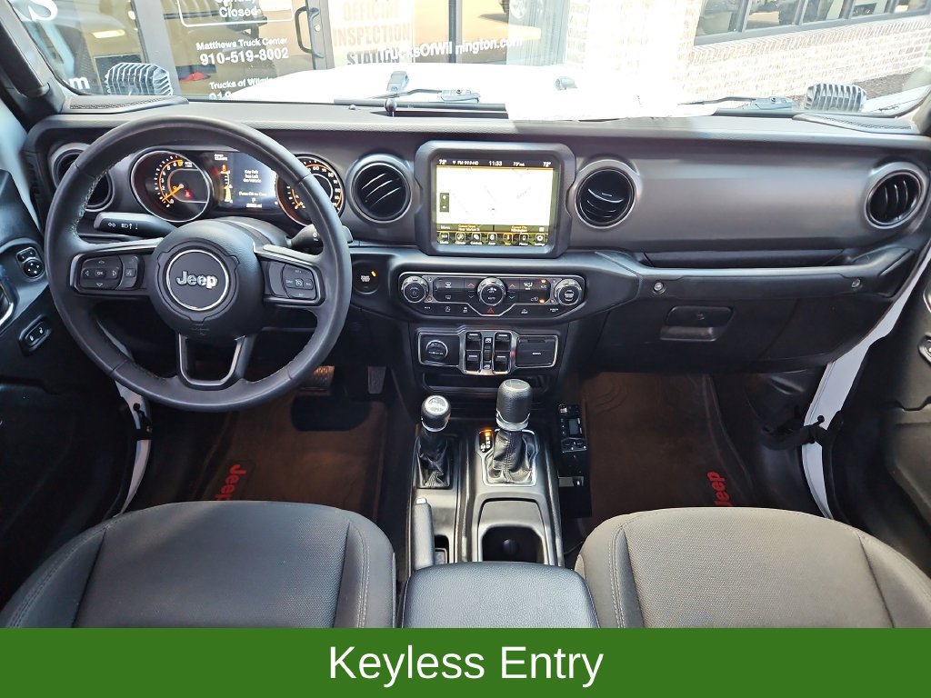 Used 2023 Jeep Gladiator Sport AWD/4WD image 9
