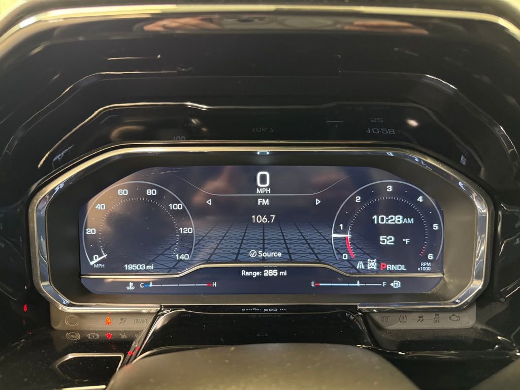 Used 2024 GMC Sierra 1500 SLE w/ Preferred Package image 29