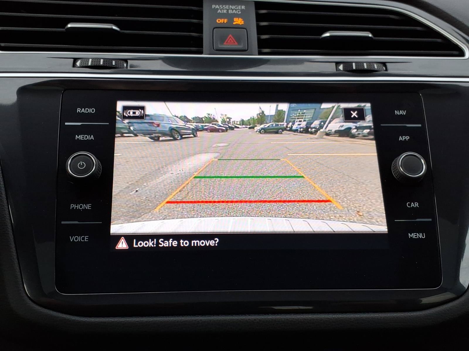 Used 2024 Volkswagen Tiguan SEL R-Line AWD/4WD image 20