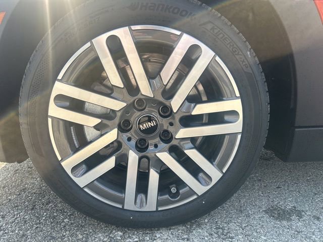 New 2026 MINI Cooper 4-Door Hardtop image 10