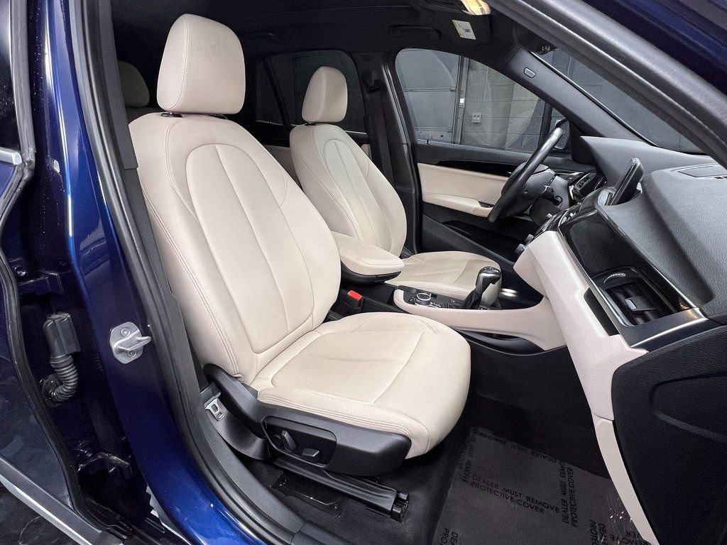 Used 2018 BMW X1 xDrive28i w/ Convenience Package image 4
