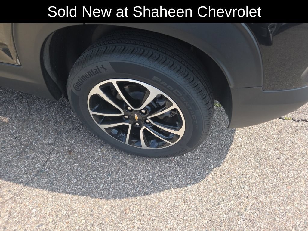 Used 2024 Chevrolet TrailBlazer LT w/ LT Cold Weather Package AWD/4WD image 8