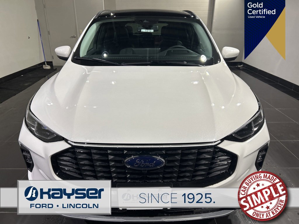 Used 2024 Ford Escape Base w/ PHEV Premium Package image 2