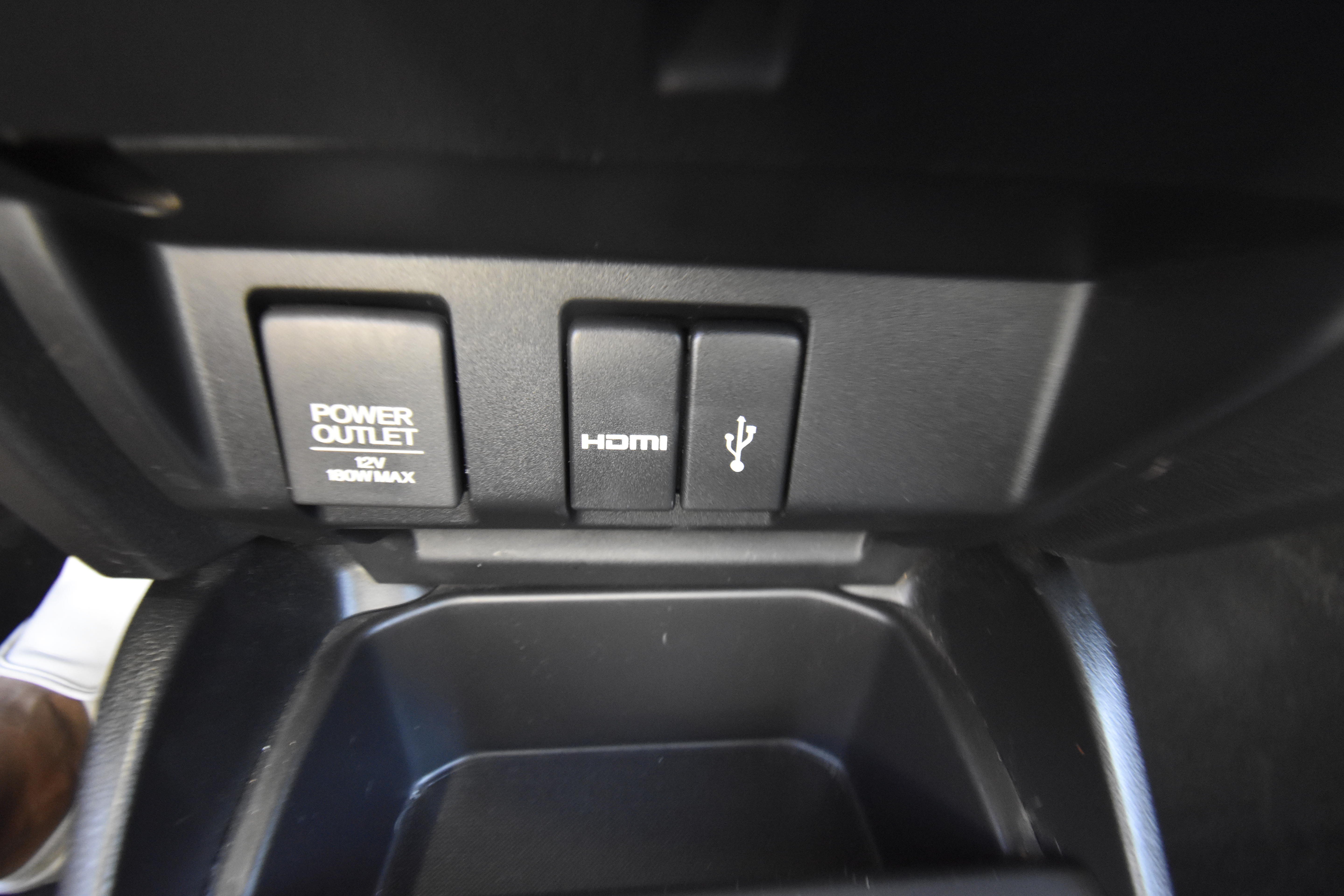 Used 2017 Honda Fit EX-L image 12