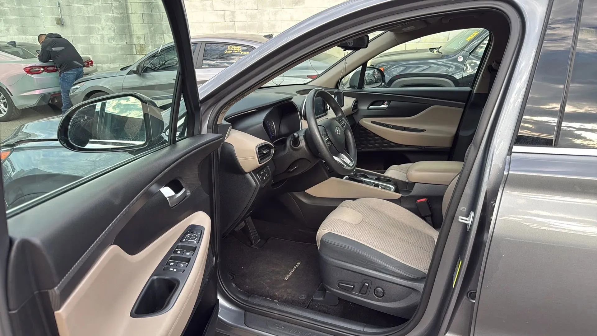 Used 2019 Hyundai Santa Fe SEL AWD/4WD image 22