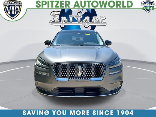 Used 2022 Lincoln Corsair AWD w/ Premium Package image 3
