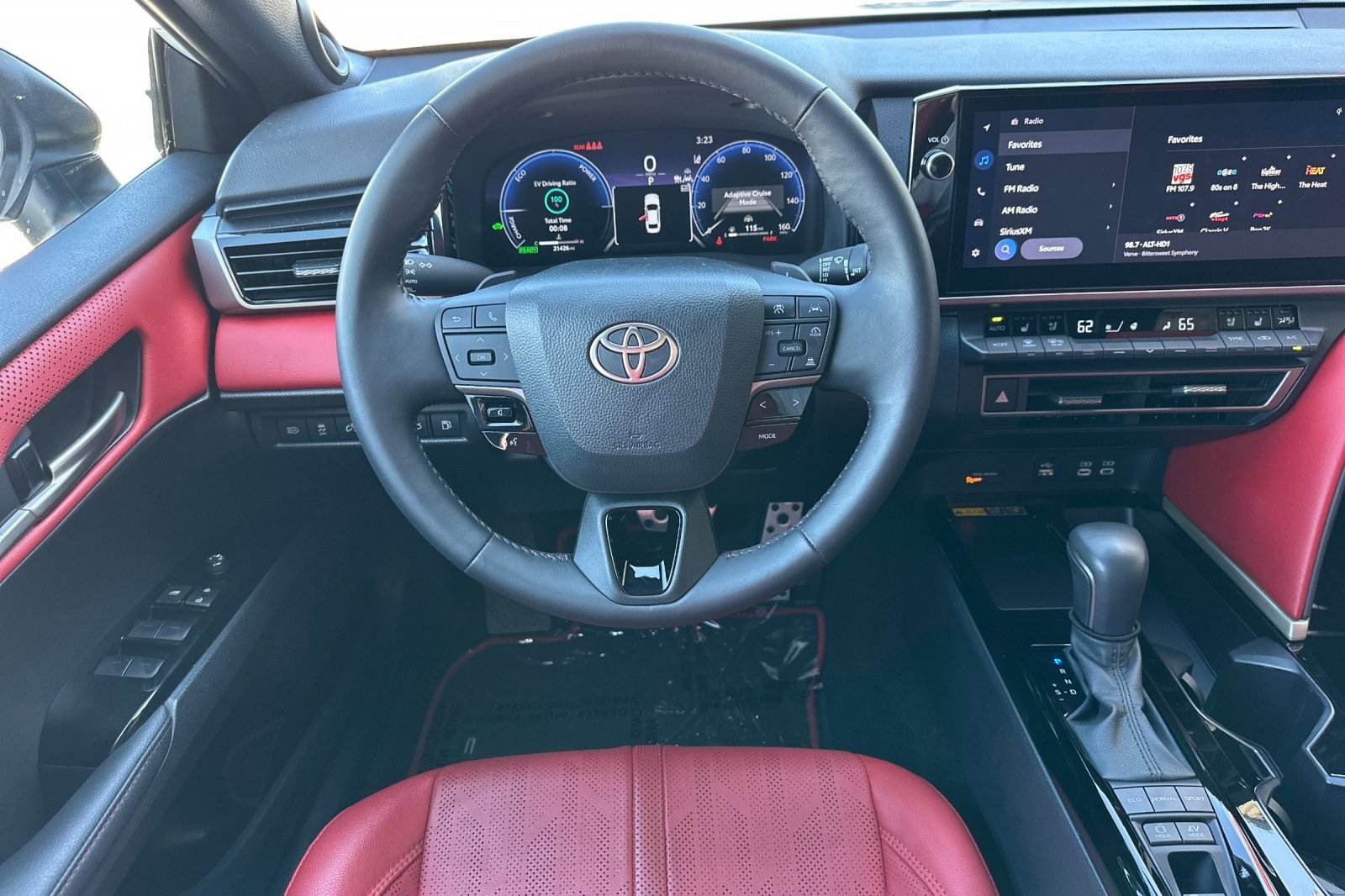 Certified 2025 Toyota Camry XSE w/ Premium Package FWD image 13