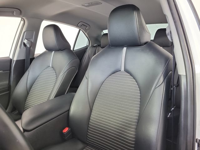 Used 2023 Toyota Camry SE w/ Convenience Package FWD image 20