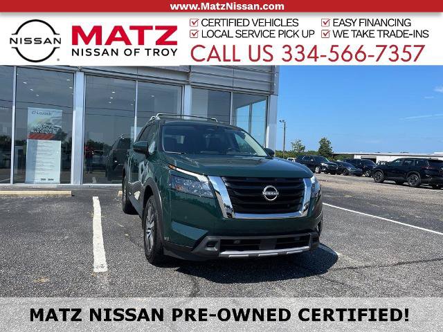 Certified 2025 Nissan Pathfinder SL FWD image 1