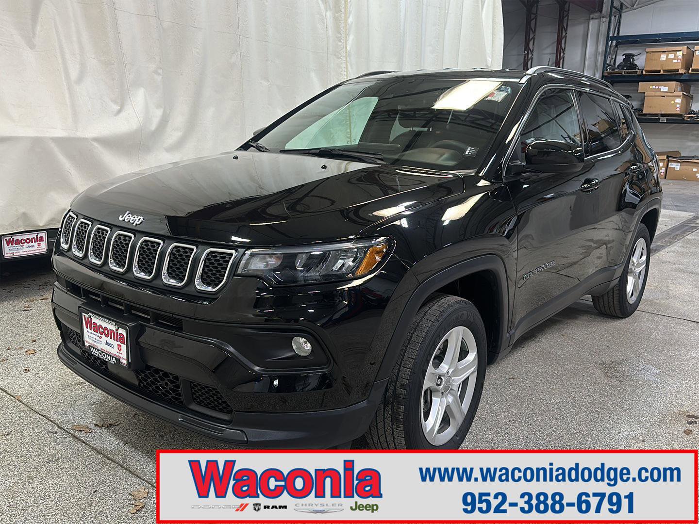 Used 2023 Jeep Compass Latitude w/ Convenience Group