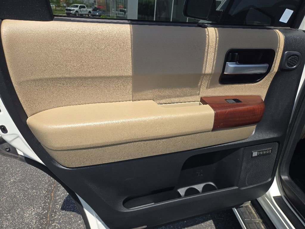 Used 2012 Toyota Sequoia Platinum AWD/4WD image 42