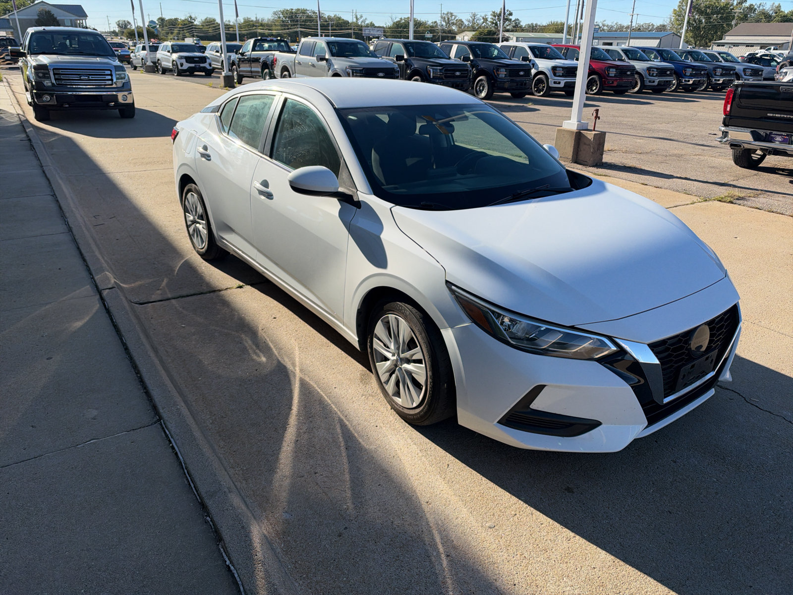 Used 2022 Nissan Sentra S FWD image 4