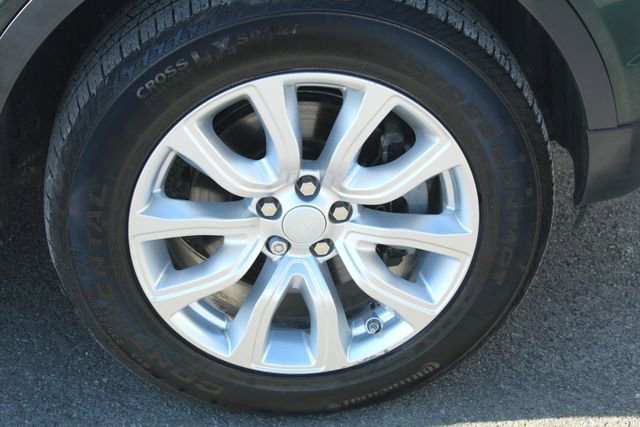 Used 2017 Land Rover Range Rover Evoque SE image 9