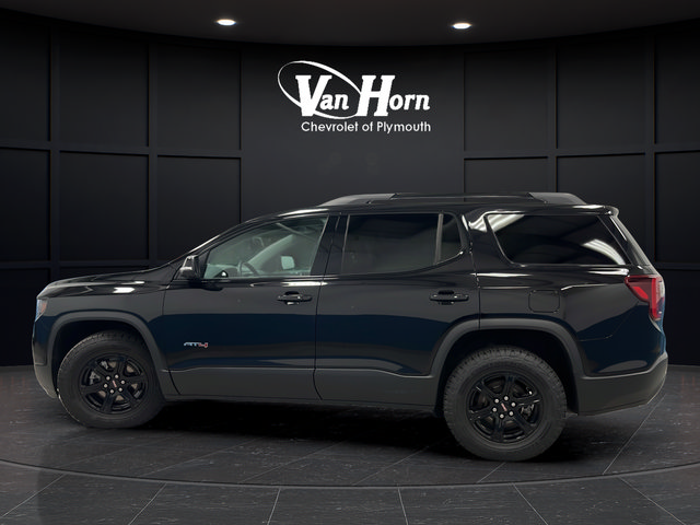 Used 2022 GMC Acadia AT4 w/ Technology Package AWD/4WD image 4