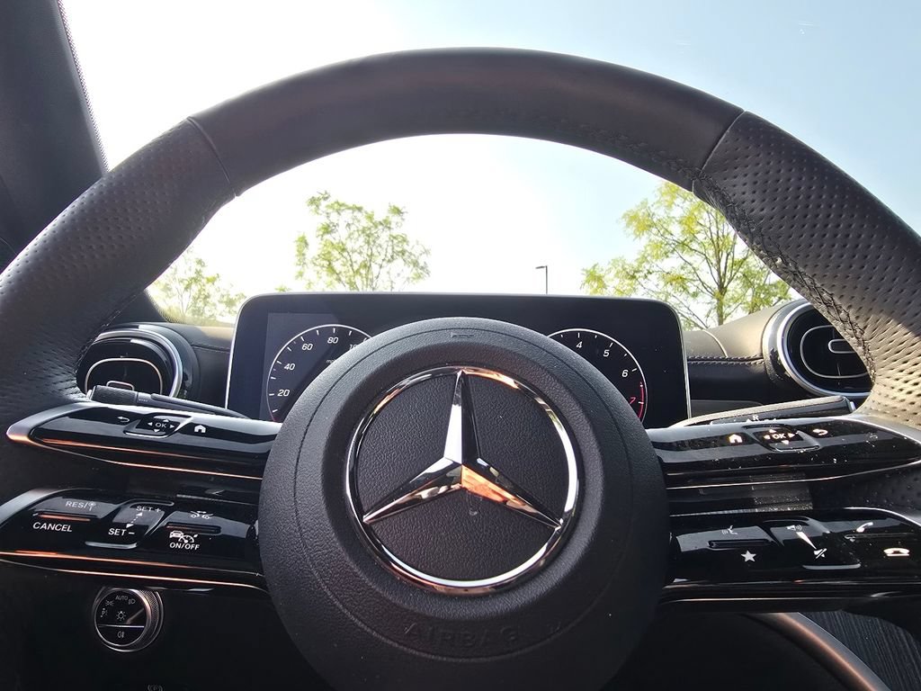 Used 2024 Mercedes-Benz C 300 4MATIC Sedan image 28