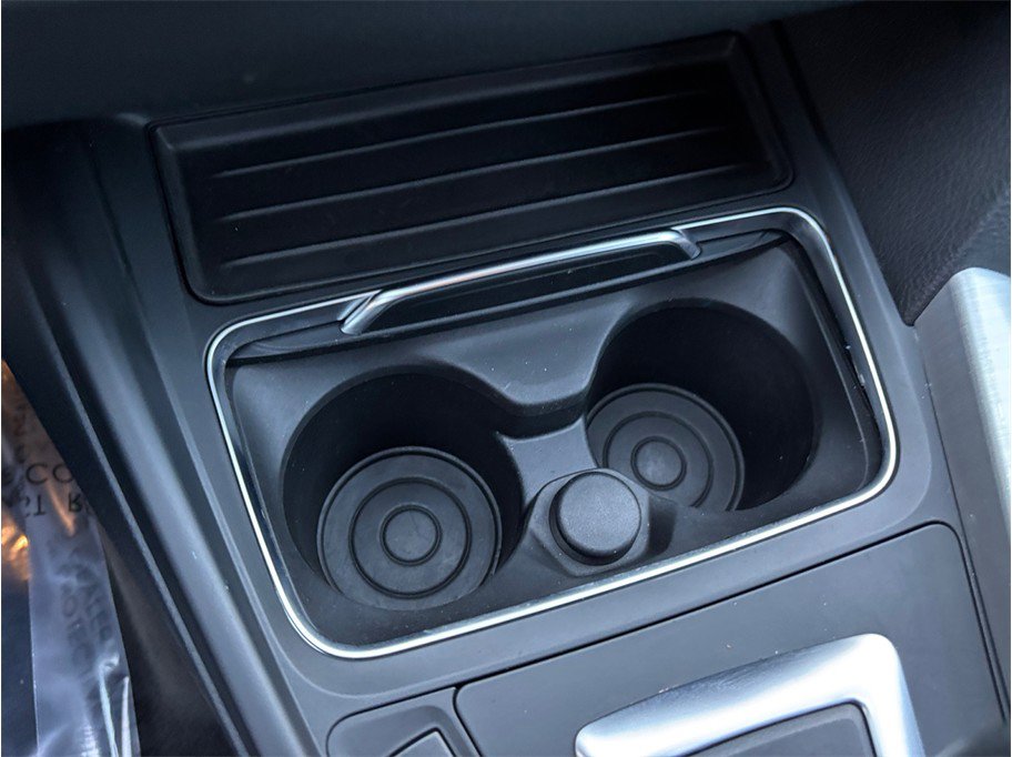 Used 2017 BMW 320i xDrive Sedan image 32