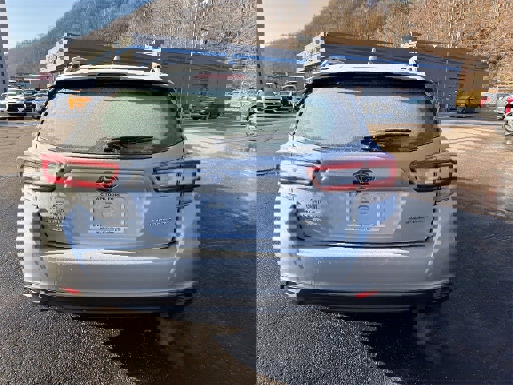 Used 2018 Subaru Impreza 2.0i Premium w/ Eyesight & BSD & Rcta image 4