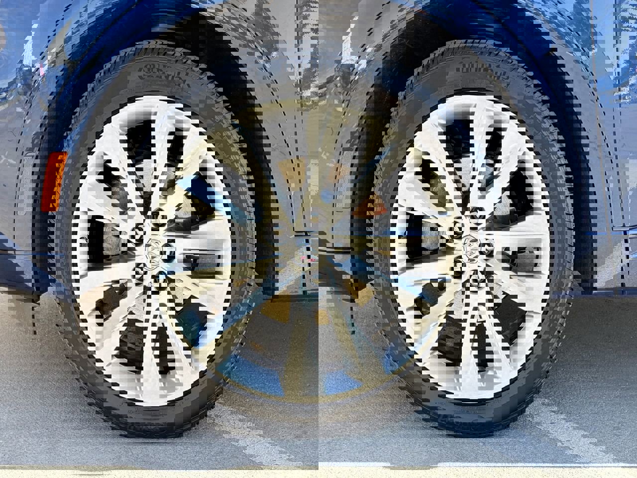 Used 2023 Buick Envision Avenir FWD image 9