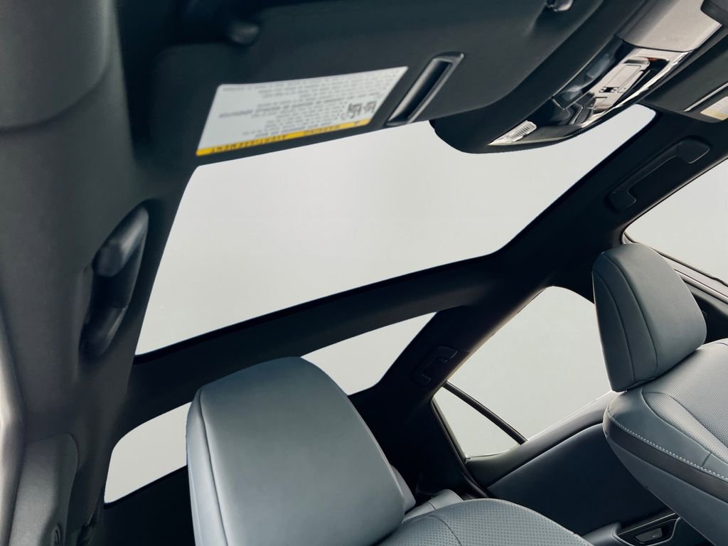 New 2026 Lexus RZ 450e AWD image 4