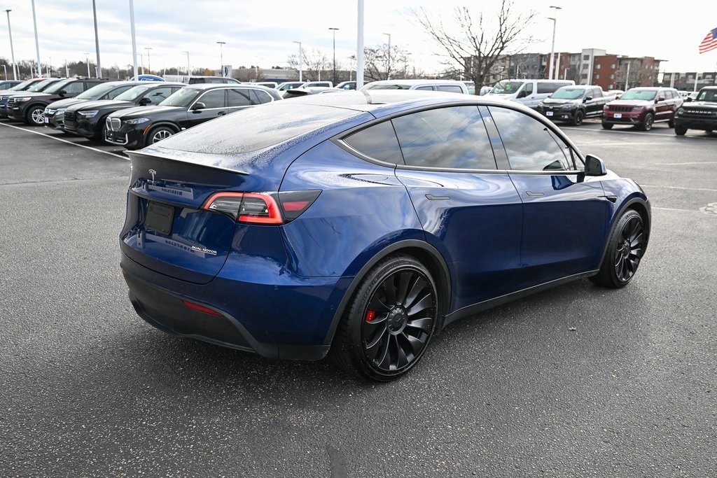 Used 2022 Tesla Model Y Performance image 5
