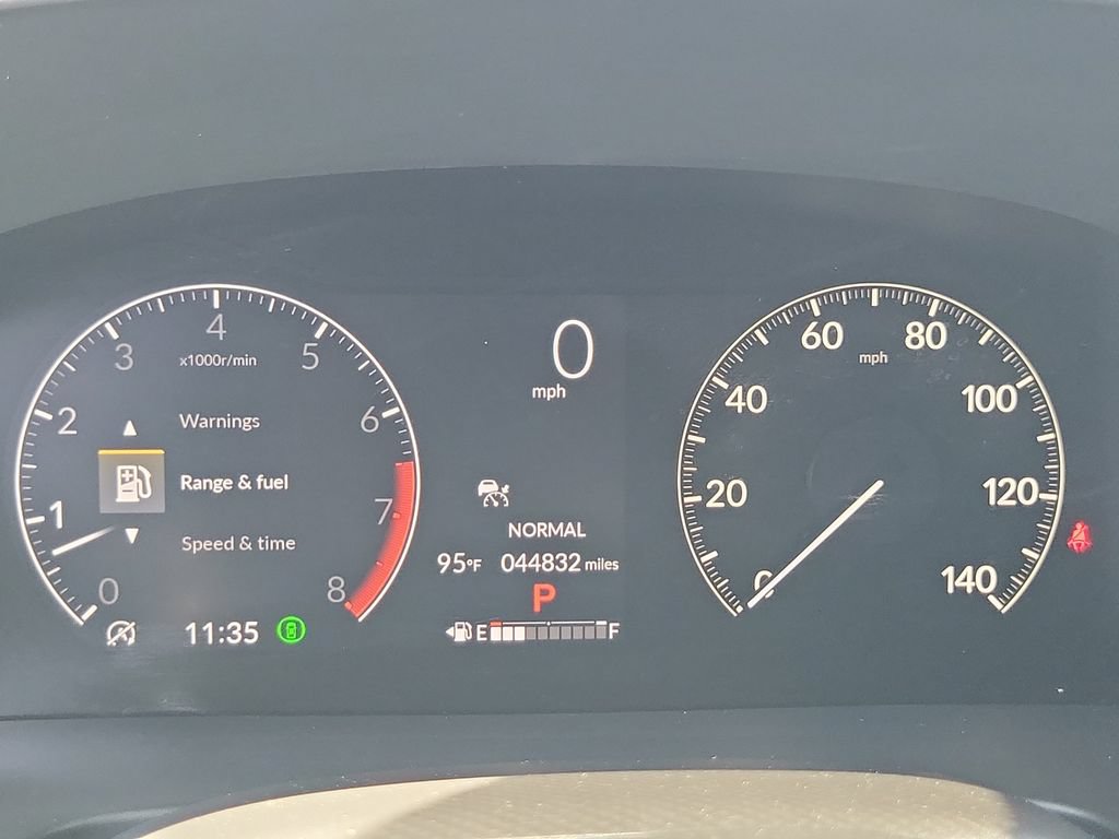 Used 2024 Honda Pilot Sport image 28