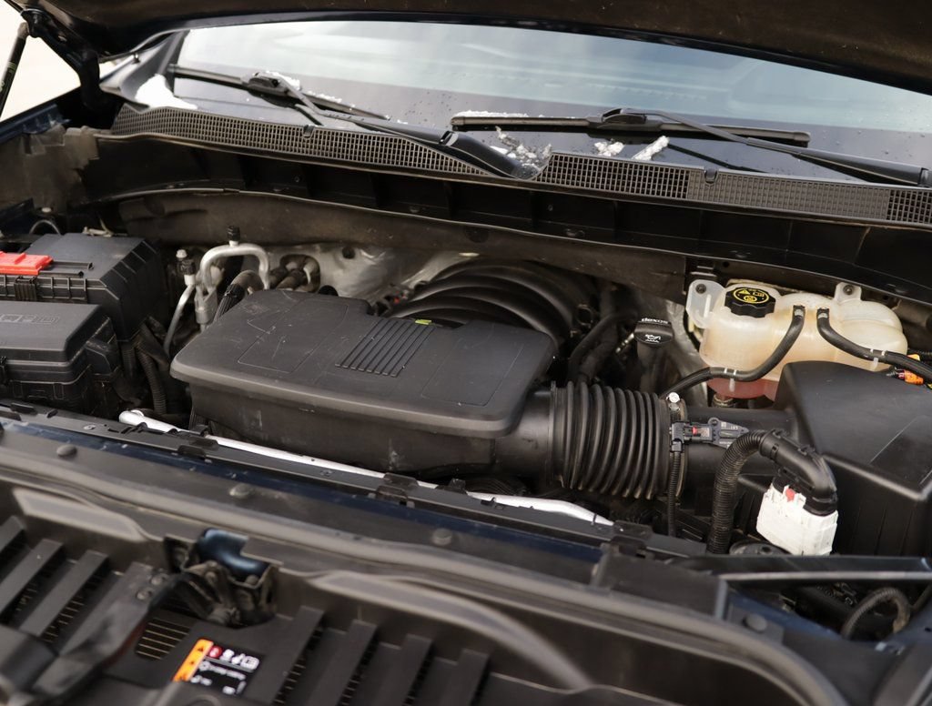 Used 2023 Chevrolet Silverado 1500 RST AWD/4WD image 31