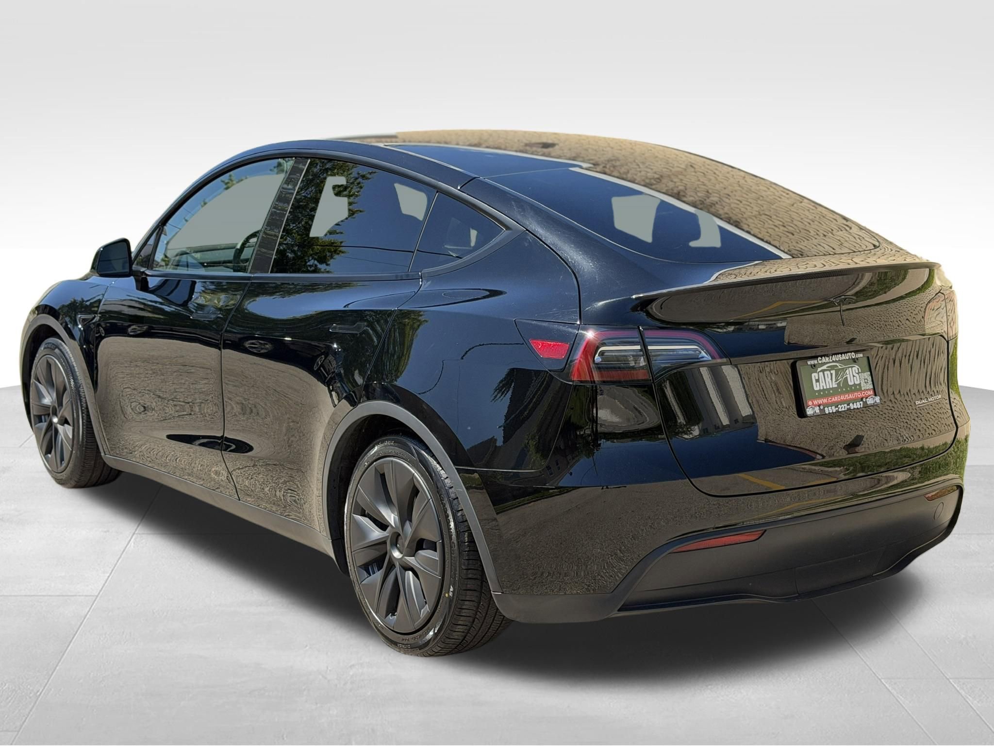 Used 2023 Tesla Model Y Performance AWD/4WD image 8