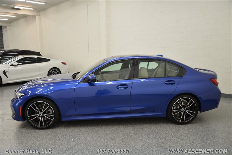 Used 2024 BMW 330i Sedan w/ M Sport Package RWD image 4