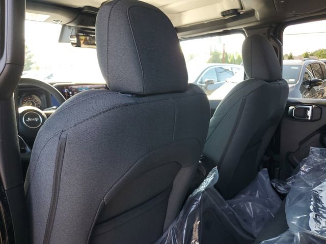 New 2025 Jeep Gladiator Sport image 12