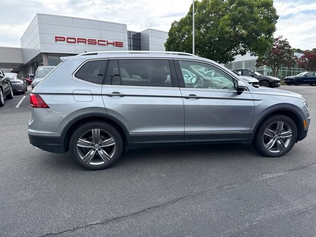 Used 2021 Volkswagen Tiguan SEL AWD/4WD image 19