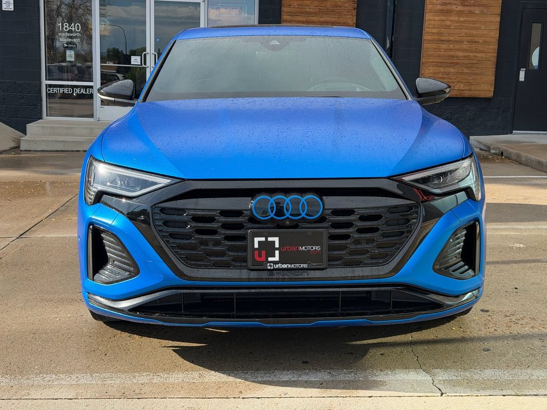 Used 2024 Audi Q8 e-tron Prestige AWD/4WD image 8