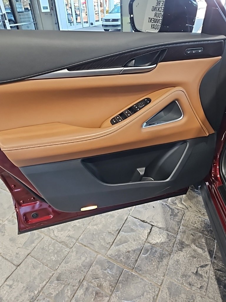 Used 2024 INFINITI QX60 Autograph w/ Cargo Package image 29