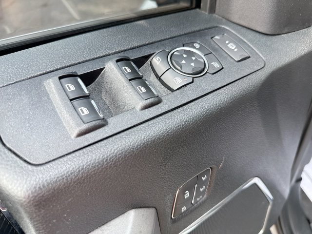 Used 2021 Ford F450 Platinum w/ FX4 Off-Road Package AWD/4WD image 13