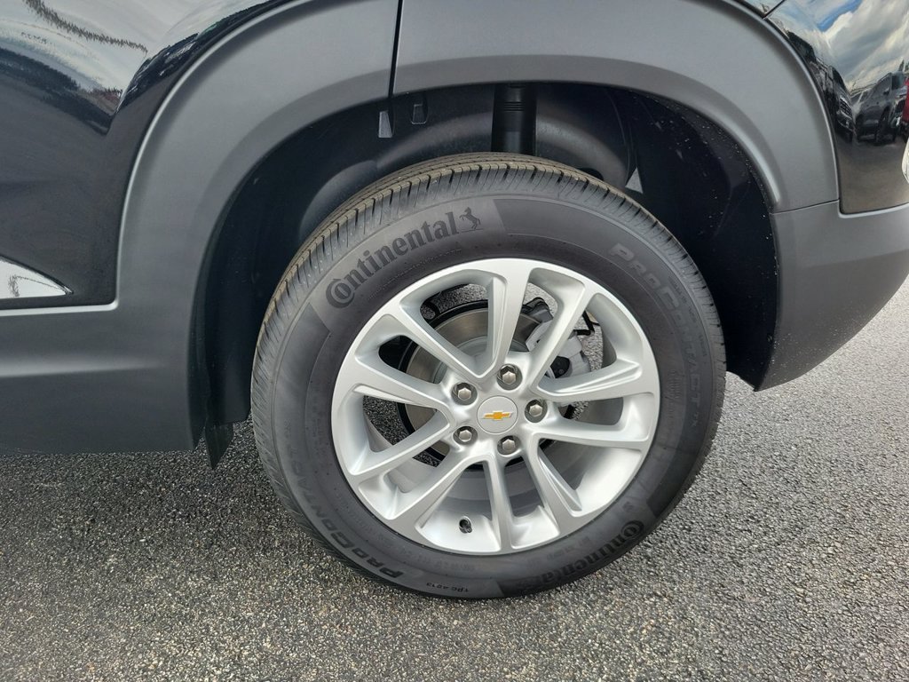 New 2026 Chevrolet TrailBlazer LS w/ LS Convenience Package FWD image 31