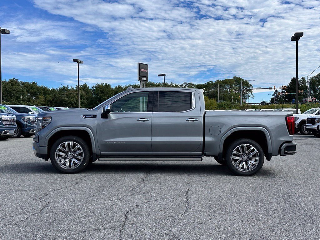 New 2026 GMC Sierra 1500 Denali w/ Denali Reserve Package AWD/4WD image 6