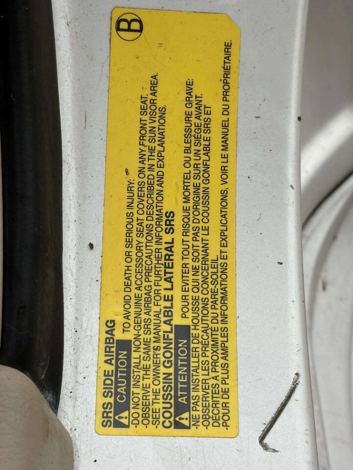 Used 2006 Toyota Solara SLE image 19