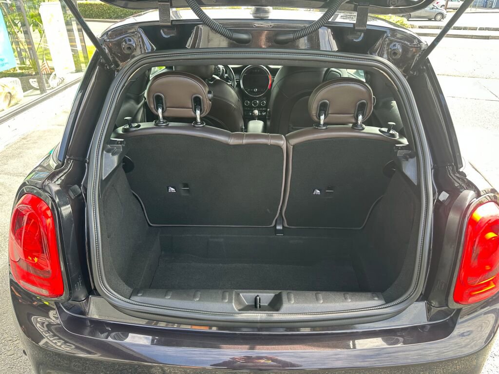 Used 2014 MINI Cooper S image 9