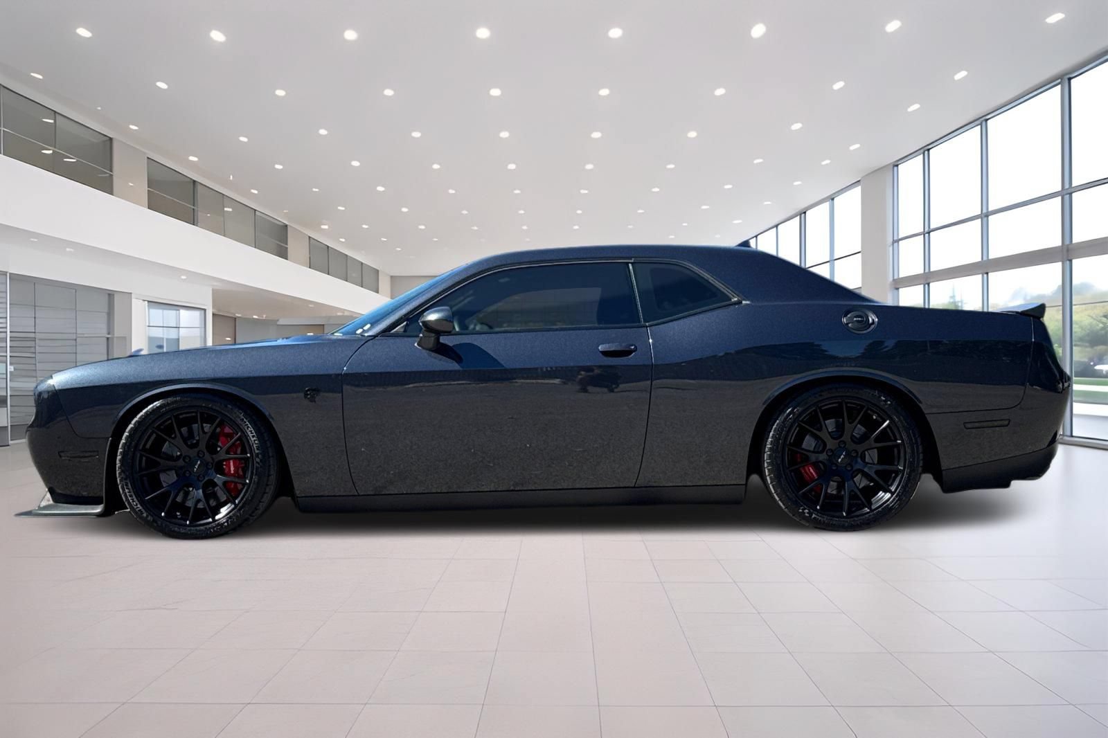 Used 2016 Dodge Challenger SRT Hellcat RWD image 7