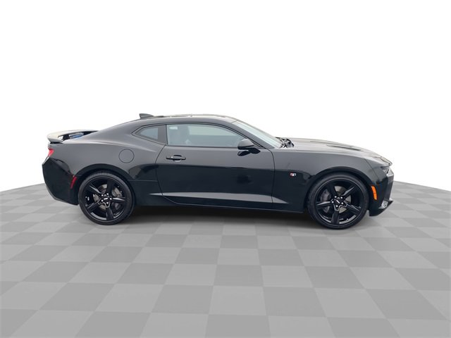 Certified 2018 Chevrolet Camaro SS image 9