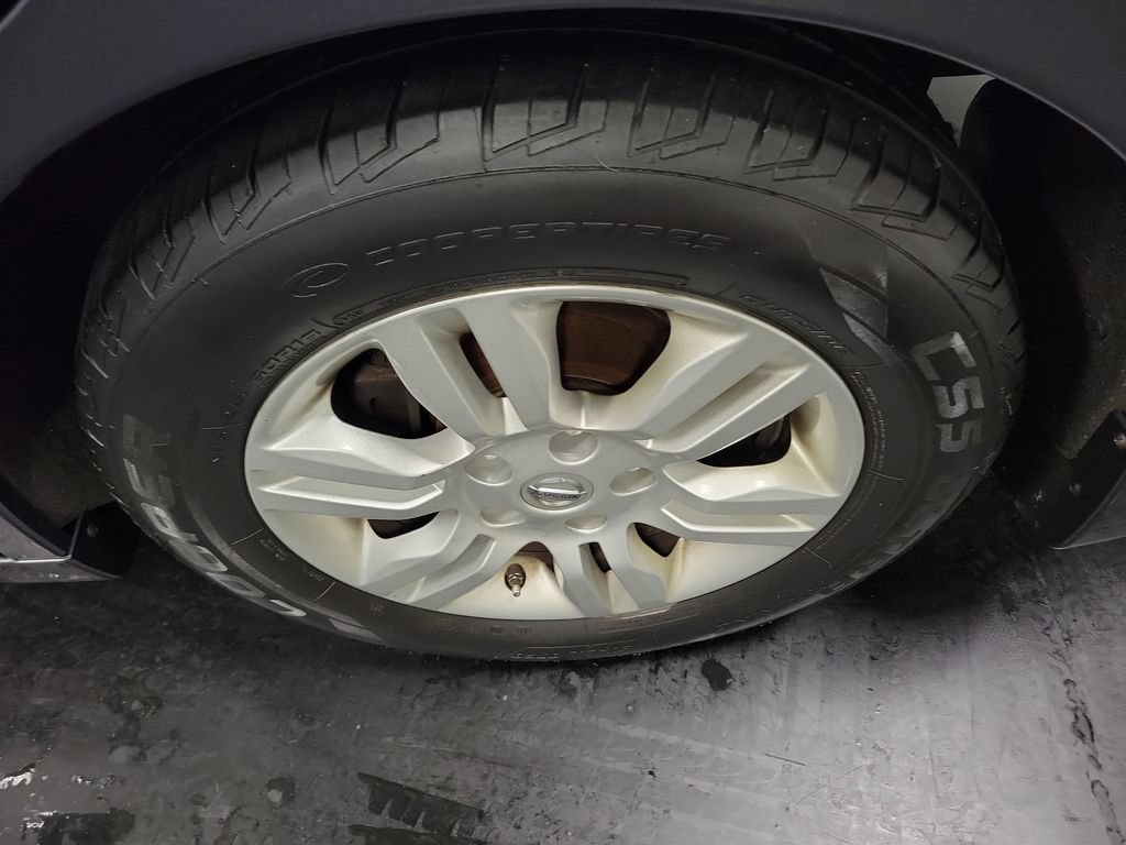 Used 2012 Nissan Altima 2.5 S w/ Convenience Pkg FWD image 11
