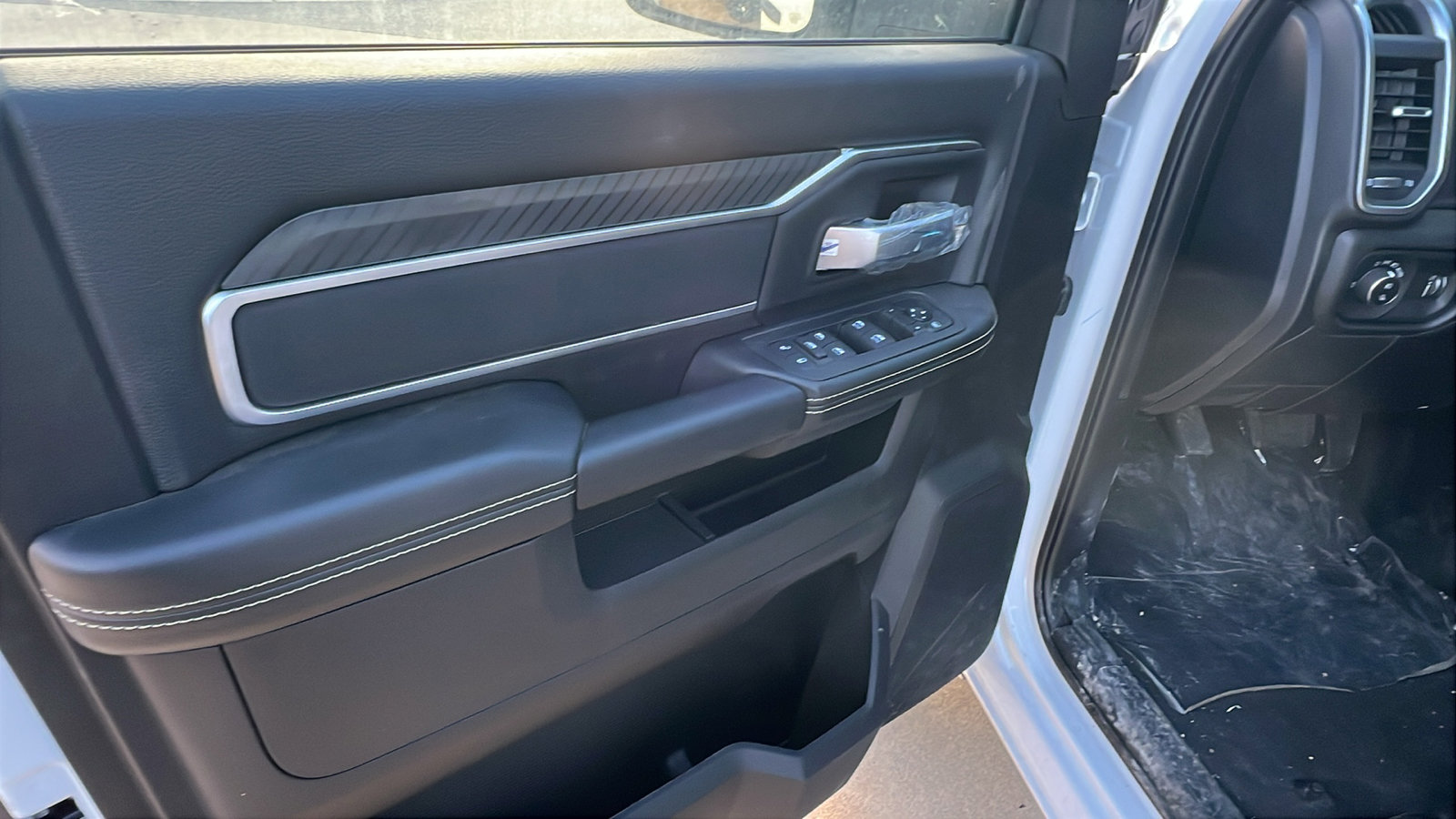 Used 2025 RAM 2500 Big Horn image 14